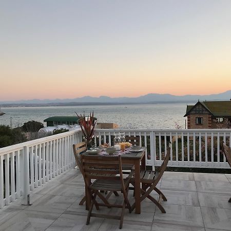 The Cove Guesthouse, Mossel Bay Exterior photo
