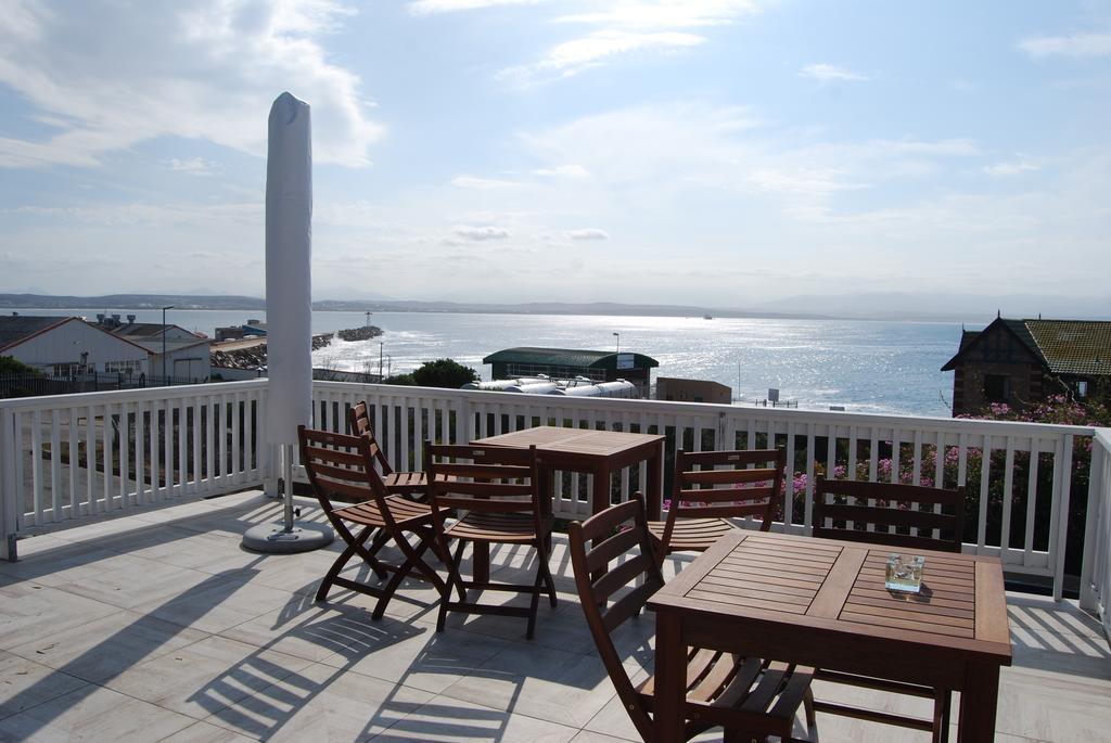 The Cove Guesthouse, Mossel Bay Exterior photo