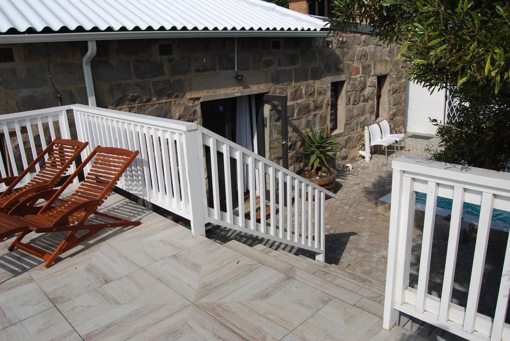 The Cove Guesthouse, Mossel Bay Exterior photo
